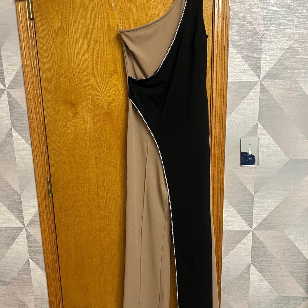 Elegant Black and Tan Asymmetrical Dress